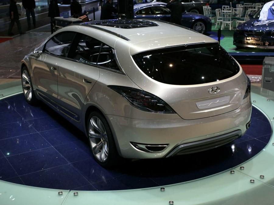 Hyundai HED-2 Genus Concept 2006 года  (фото 31 из 56)